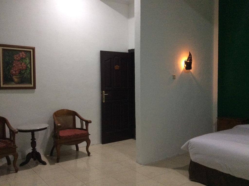 Le Paradis Hotel Παλεμπάνγκ Δωμάτιο φωτογραφία